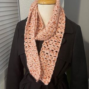 Women’s handmade scarf